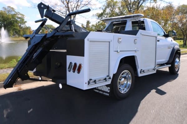 Спец авто эвакуатор фото